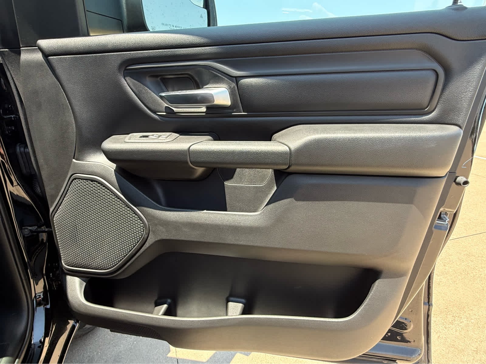 New 2026 Granite Crystal Metallic Clearcoat Ram Express image 15