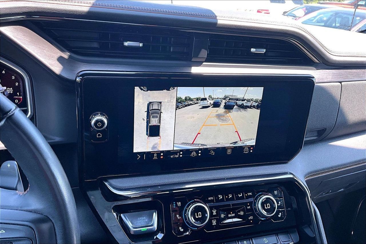 Used 2024 Summit White GMC AT4 image 18