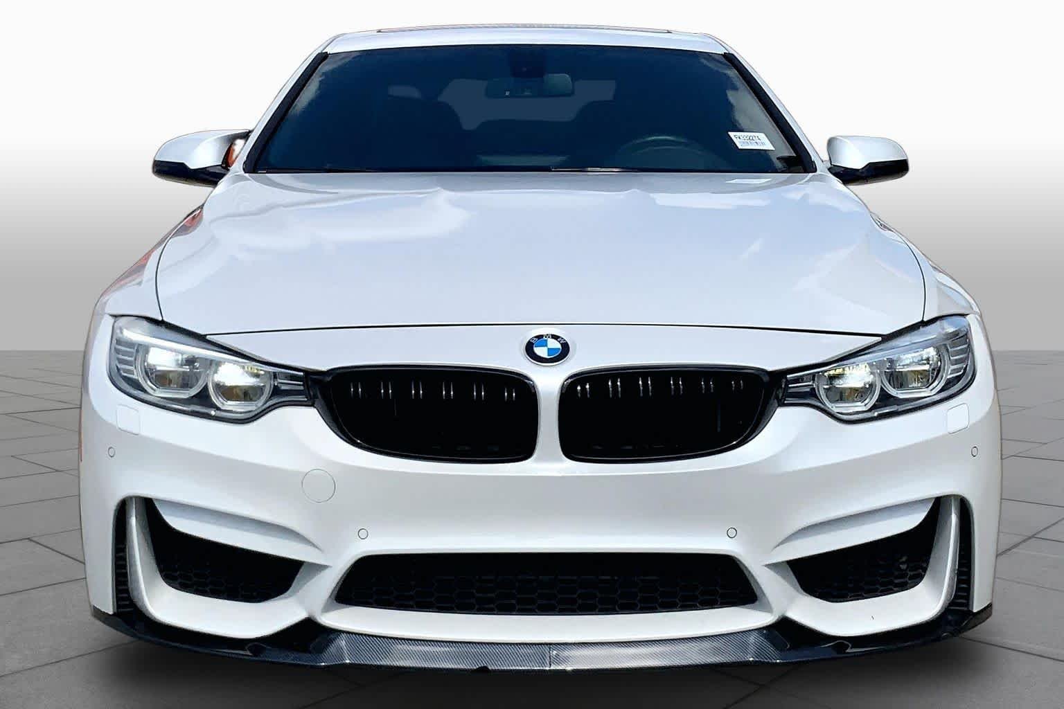 Used 2015 Mineral White Metallic BMW  image 4