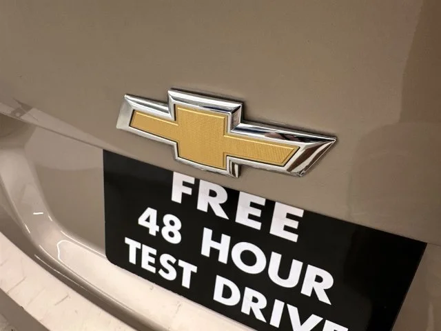 Used 2018 Beige Chevrolet Premier image 41