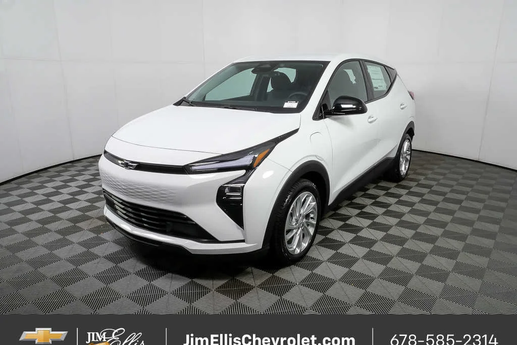 2027 Chevrolet Bolt EV LT Auto's photo
