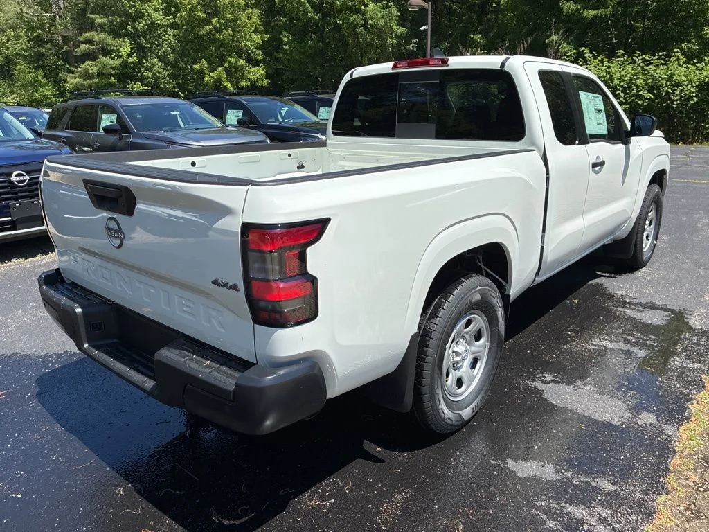 New 2026 Glacier White Nissan King Cab® S image 7