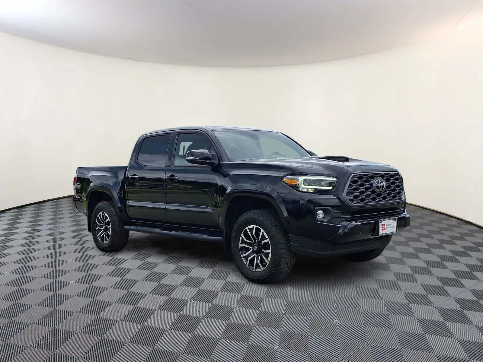Certified Used 2022 Midnight Black Metallic Toyota TRD Sport image 4