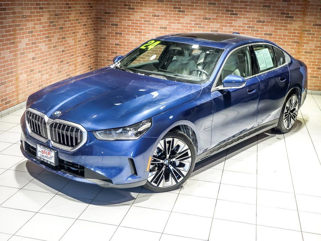 2024 BMW 530I - Image 6