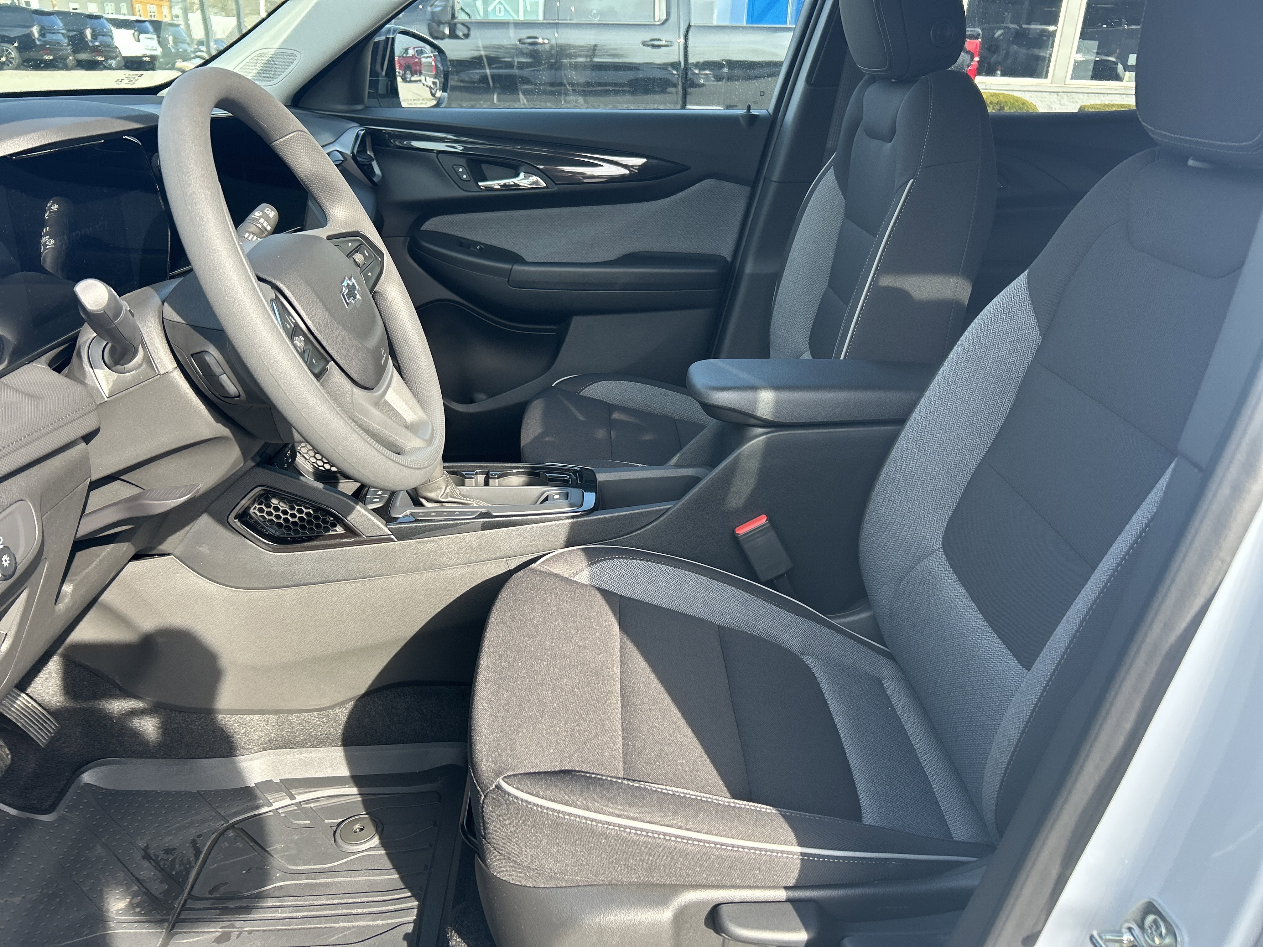2026 Chevrolet Trailblazer LT - Photo 9