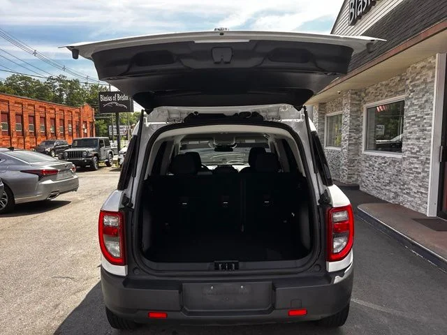 Used 2022 White Ford Base image 19