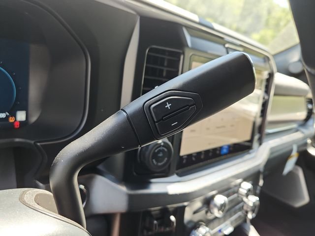 New 2026 Star White Metallic Tri-Coat Ford F-250® Platinum® image 18