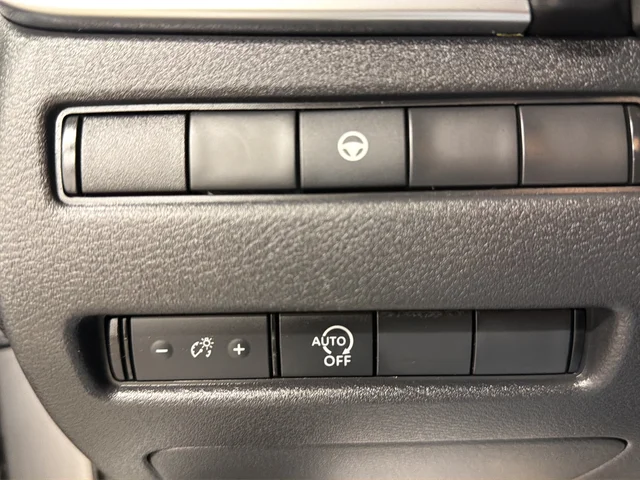 Used 2023 Gray Nissan SV image 40