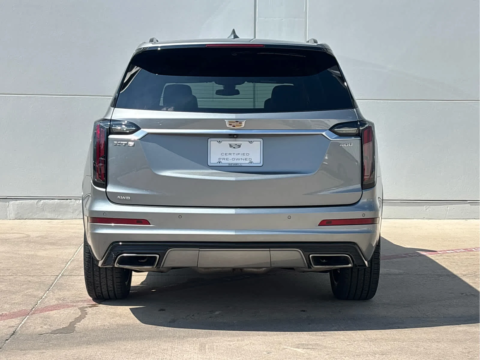 Used 2024 Argent Silver Metallic Cadillac Sport image 5