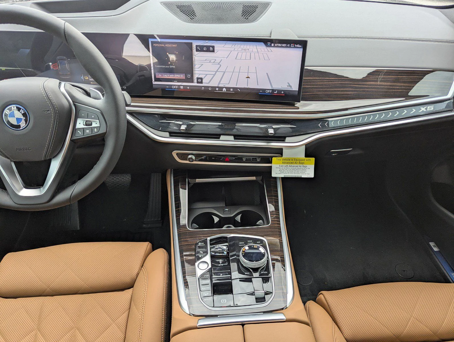New 2026 Manhattan Green Metallic BMW xDrive50e image 12