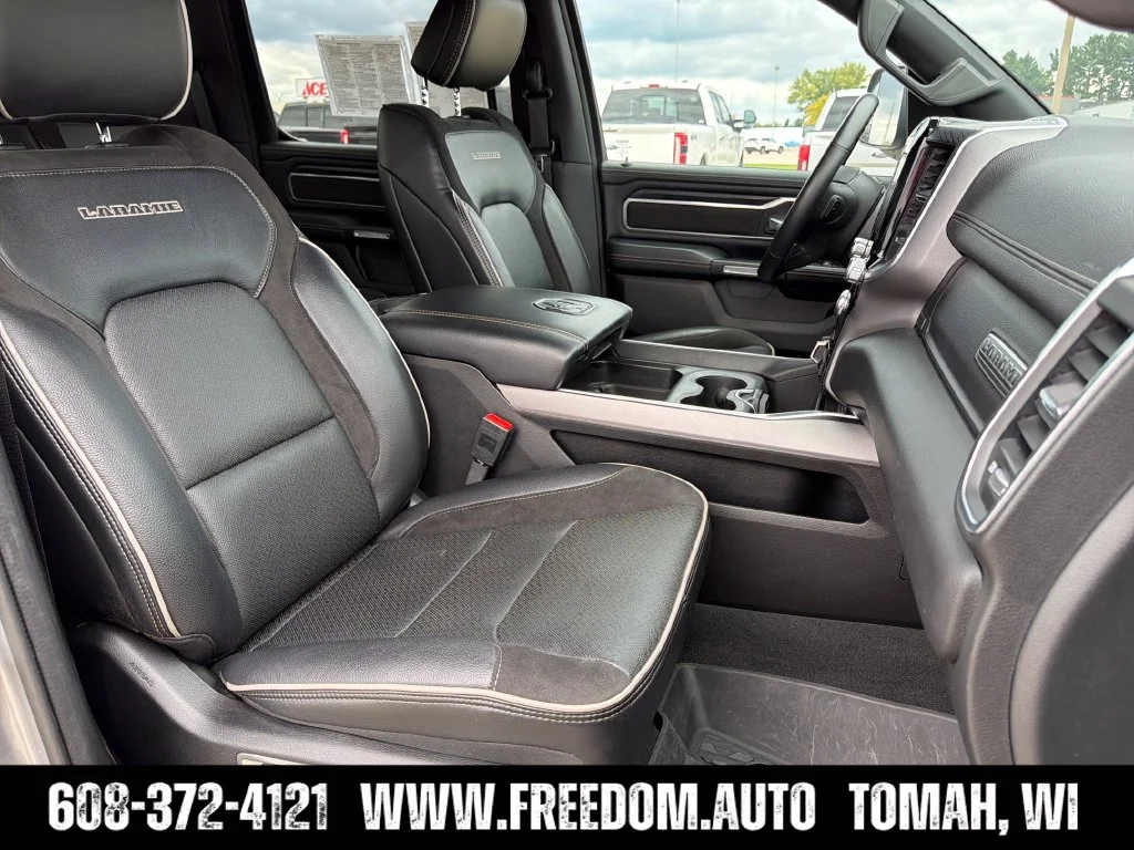 Used 2023 Billet Silver Metallic Clearcoat Ram Laramie image 38