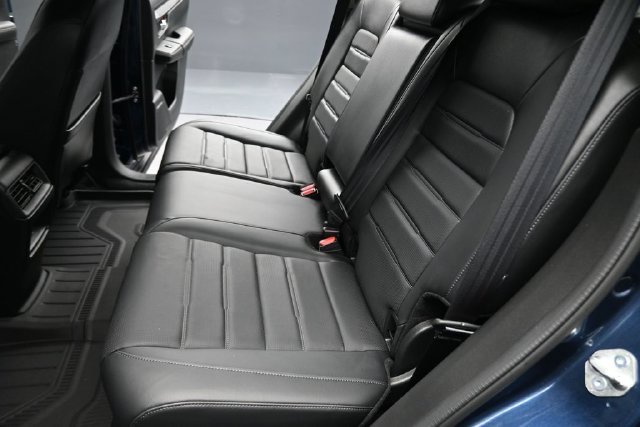 Used 2024  Honda EX-L image 21