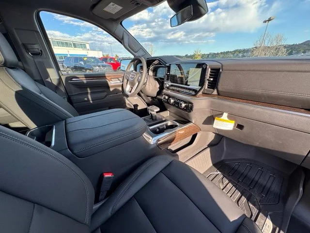 New 2026 Onyx Black GMC Elevation image 30