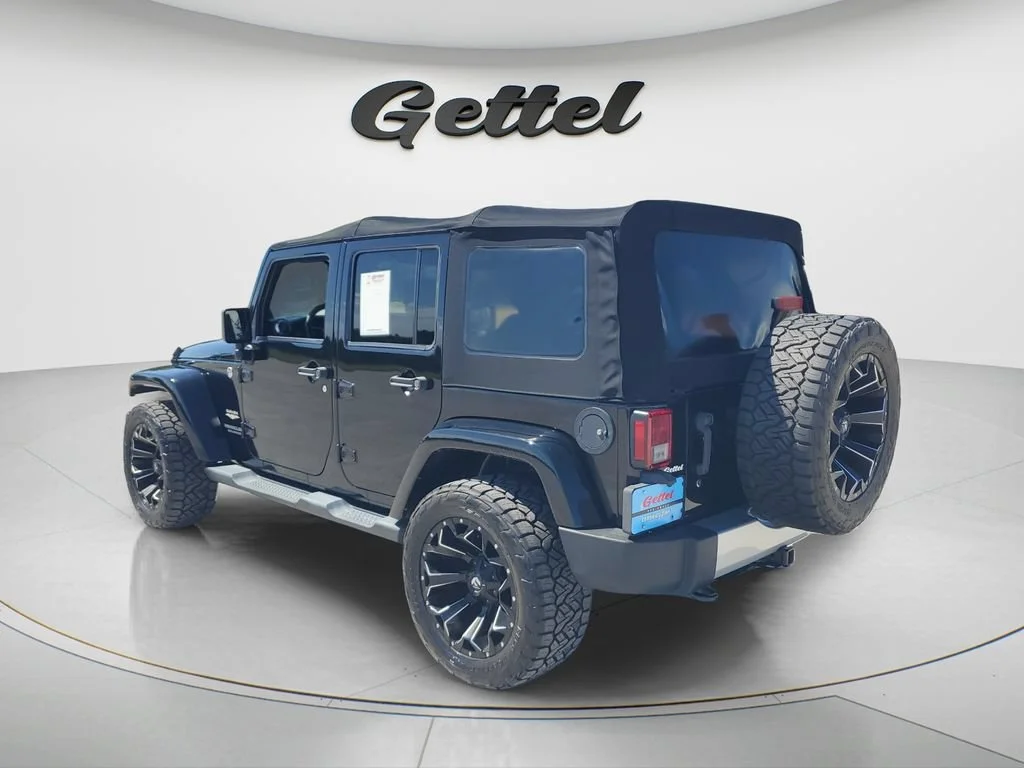 Used 2014 Black Jeep Sahara image 7