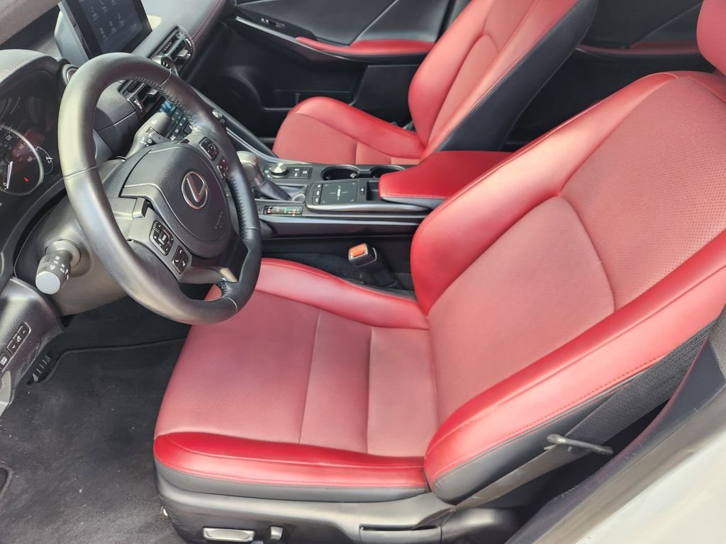 Certified Used 2024 White Pearl Lexus 300 image 13