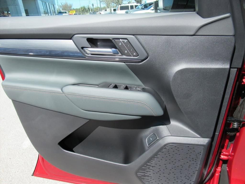2026 GMC Terrain AT4 - Photo 18