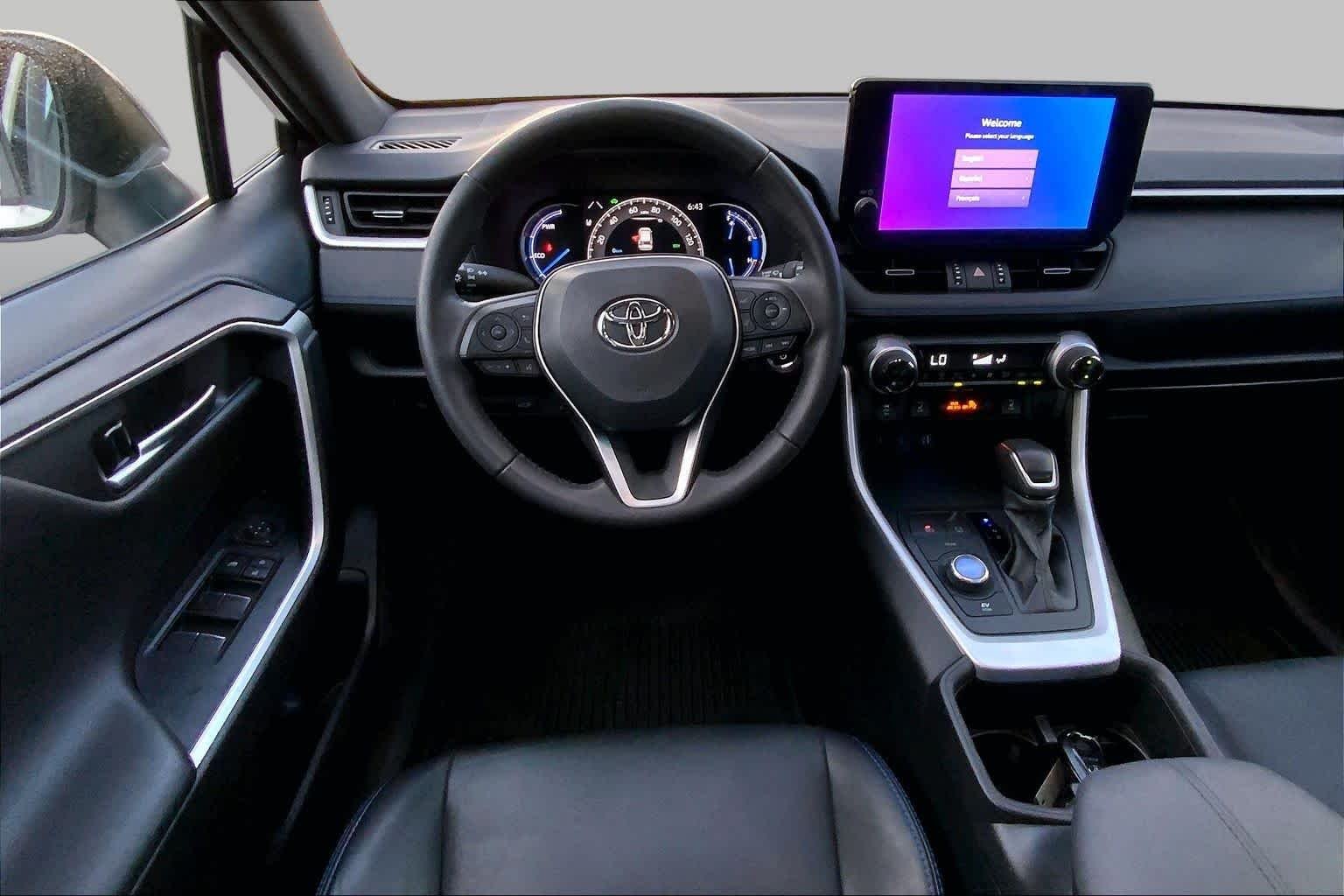 Used 2023 Wind Chill Pearl/Midnight Black Metallic Toyota Hybrid XSE image 6
