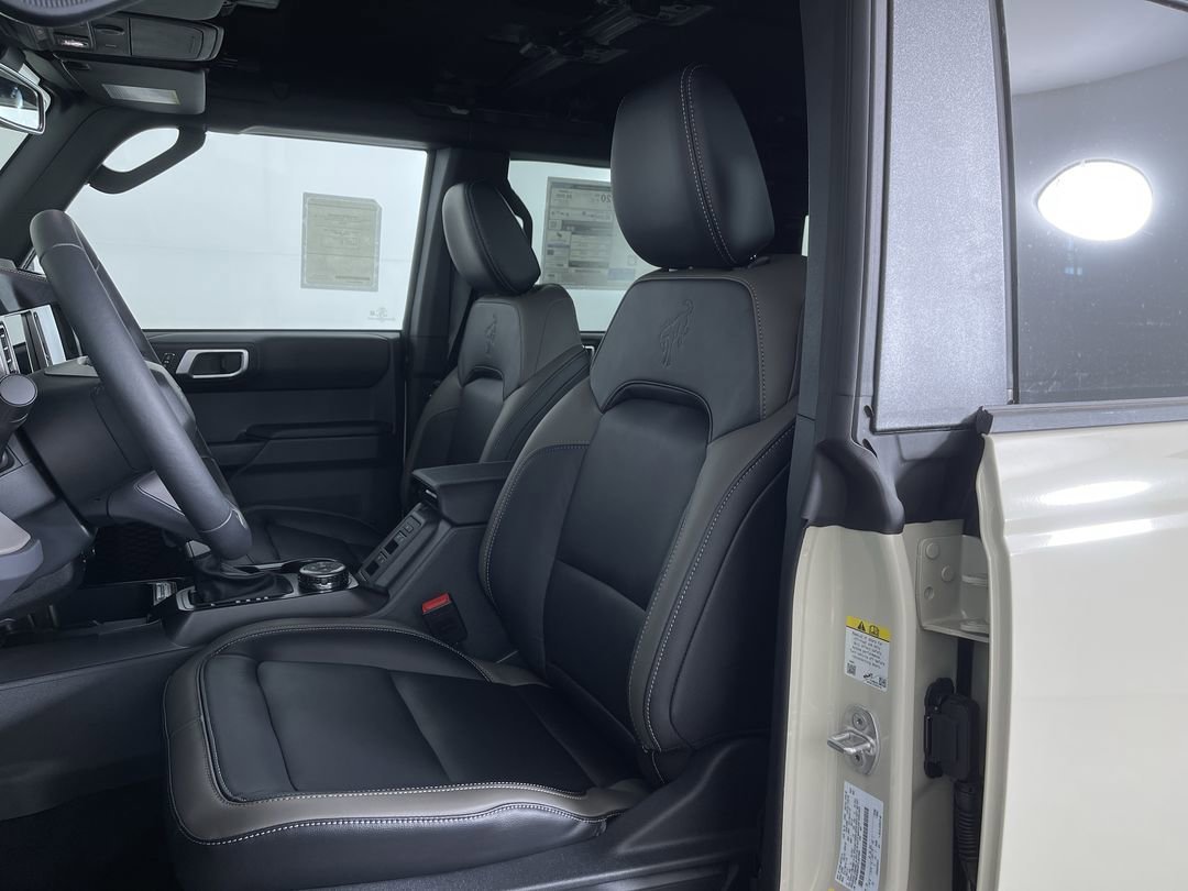 New 2026 Desert Sand Ford Outer Banks image 15