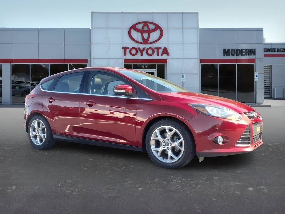 Used 2013 Ruby Red Metallic Tinted Clearcoat Ford Titanium image 7