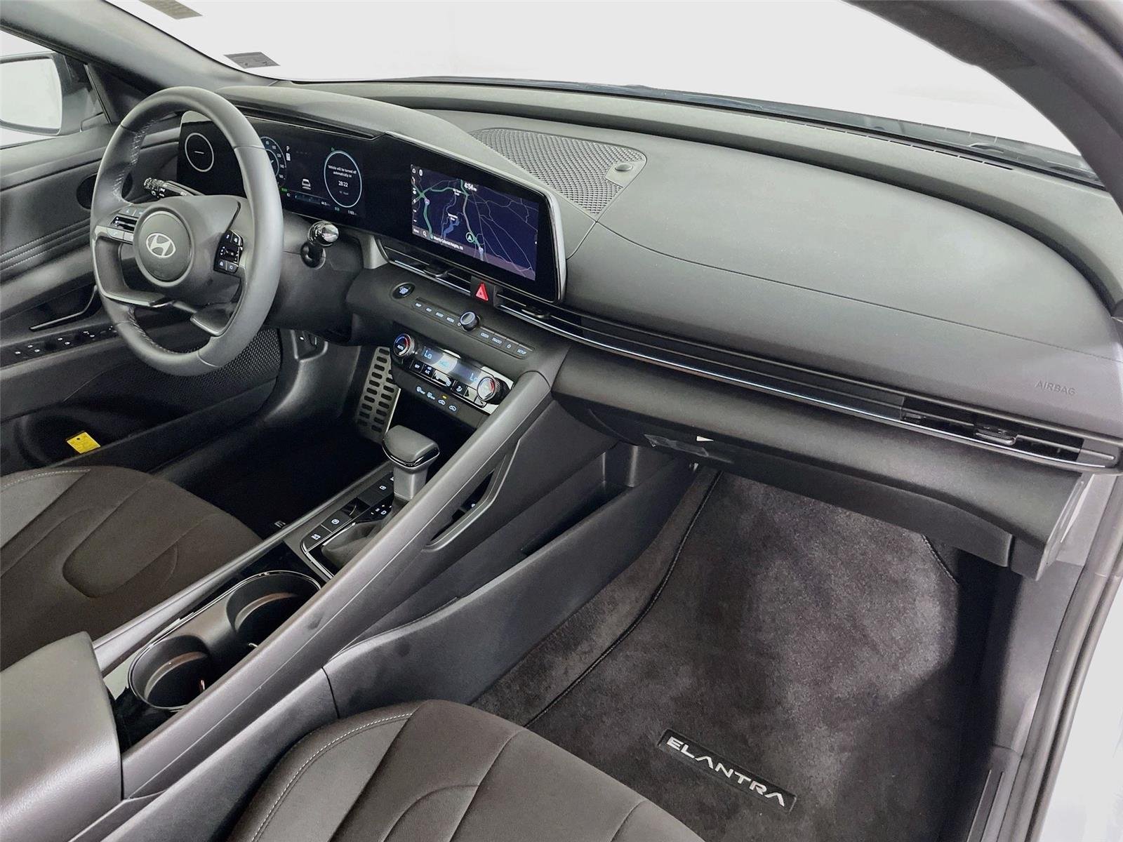 Used 2026 Serenity White Hyundai SEL Sport image 32