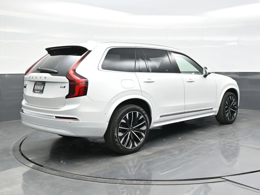 Used 2026 Crystal White Volvo Plus image 7