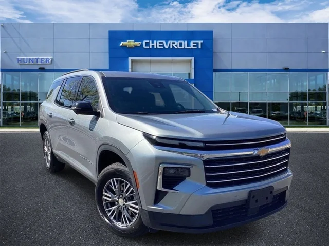 2024 Chevrolet Traverse AWD LT