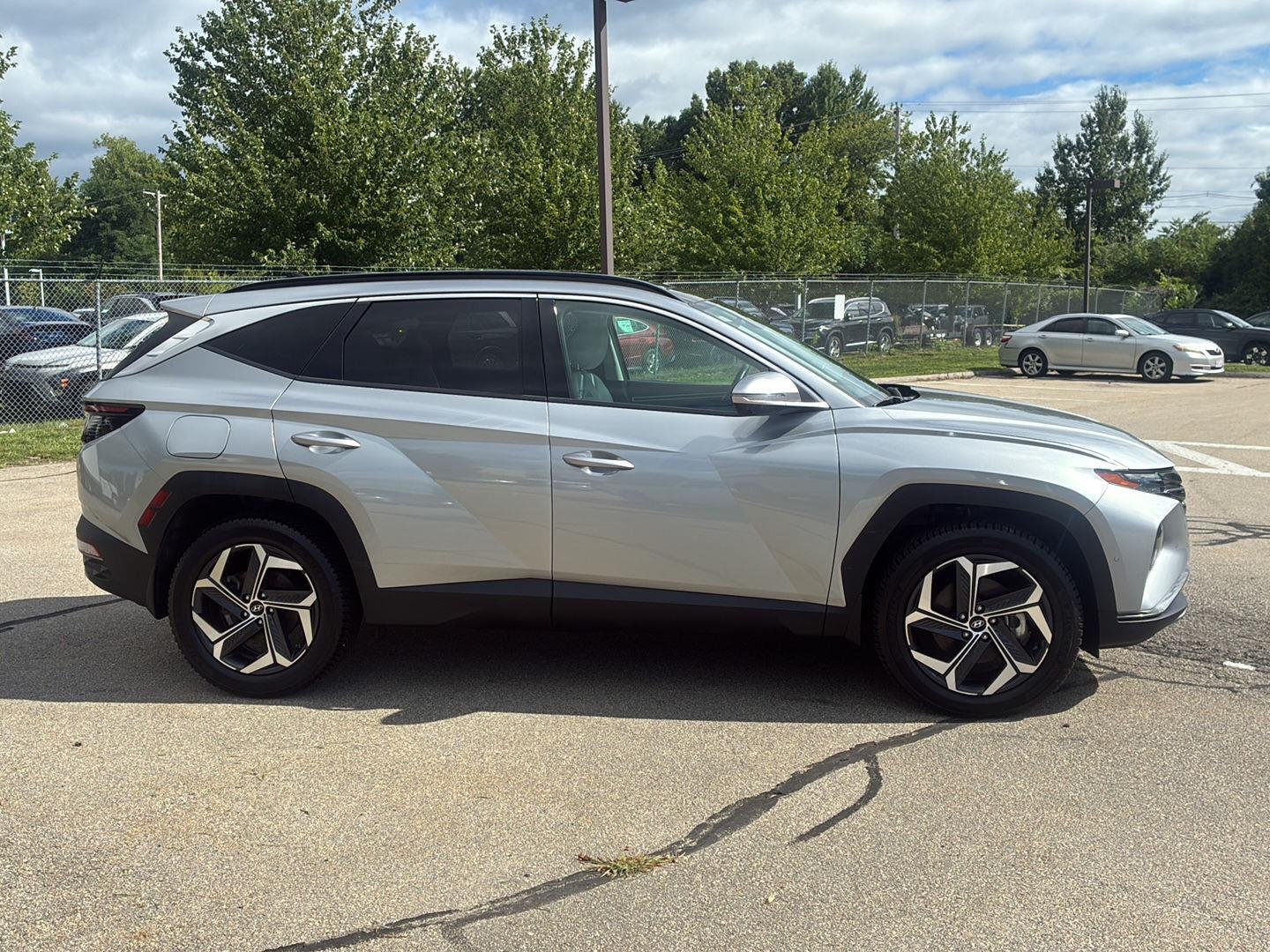 Certified Used 2024 Shimmering Silver Hyundai Limited image 4