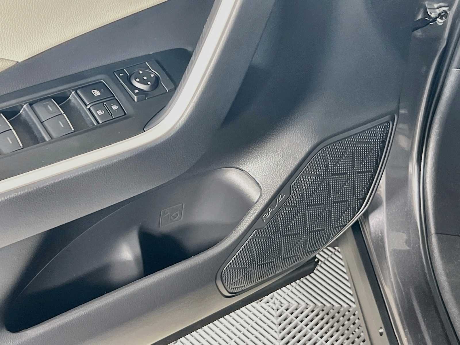 Used 2025 Magnetic Gray Metallic Toyota XLE image 19