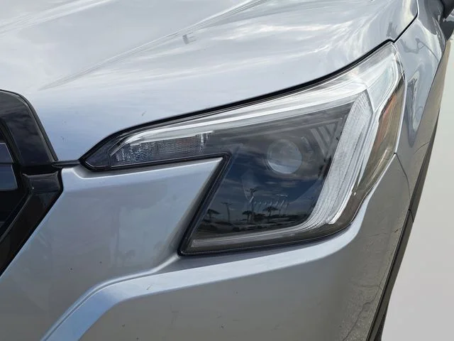 Used 2023 Silver Subaru Limited image 5