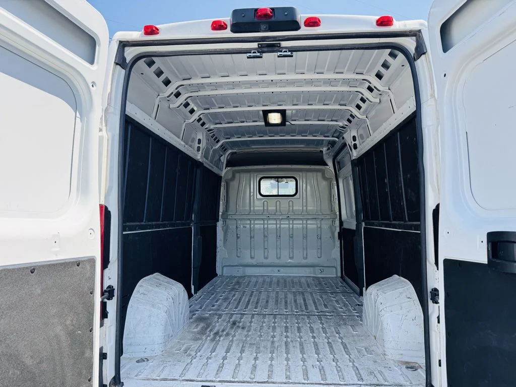 Used 2025 White Ram High Roof image 18