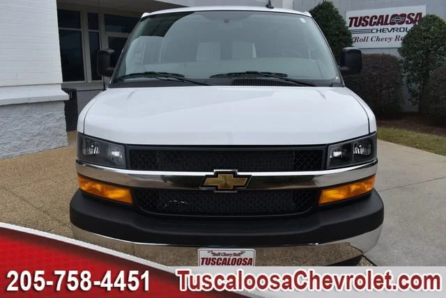 2025 Chevrolet Express Cargo Work Van - Photo 4