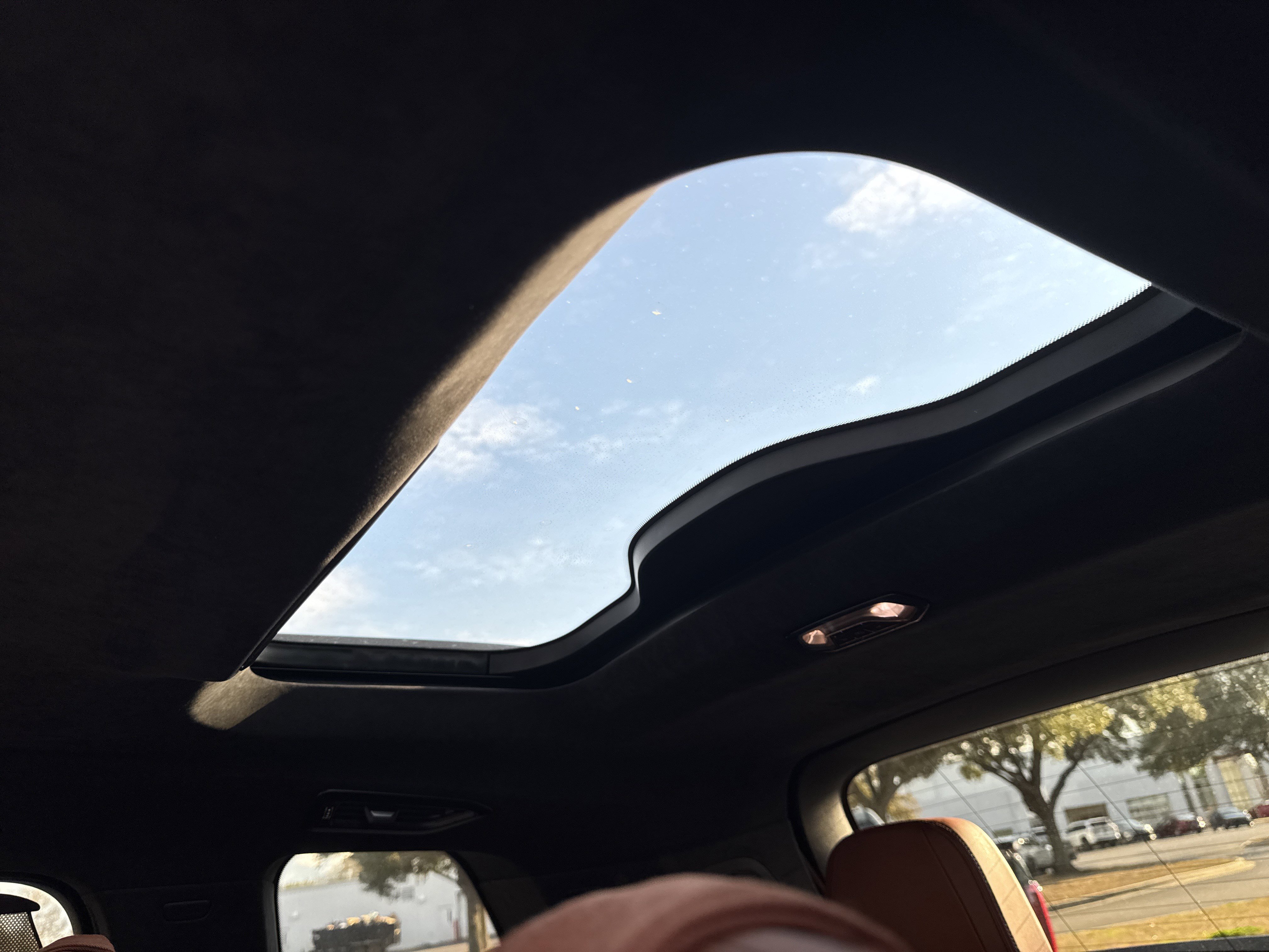 2022 BMW X7 ALPINA XB7 - Photo 29
