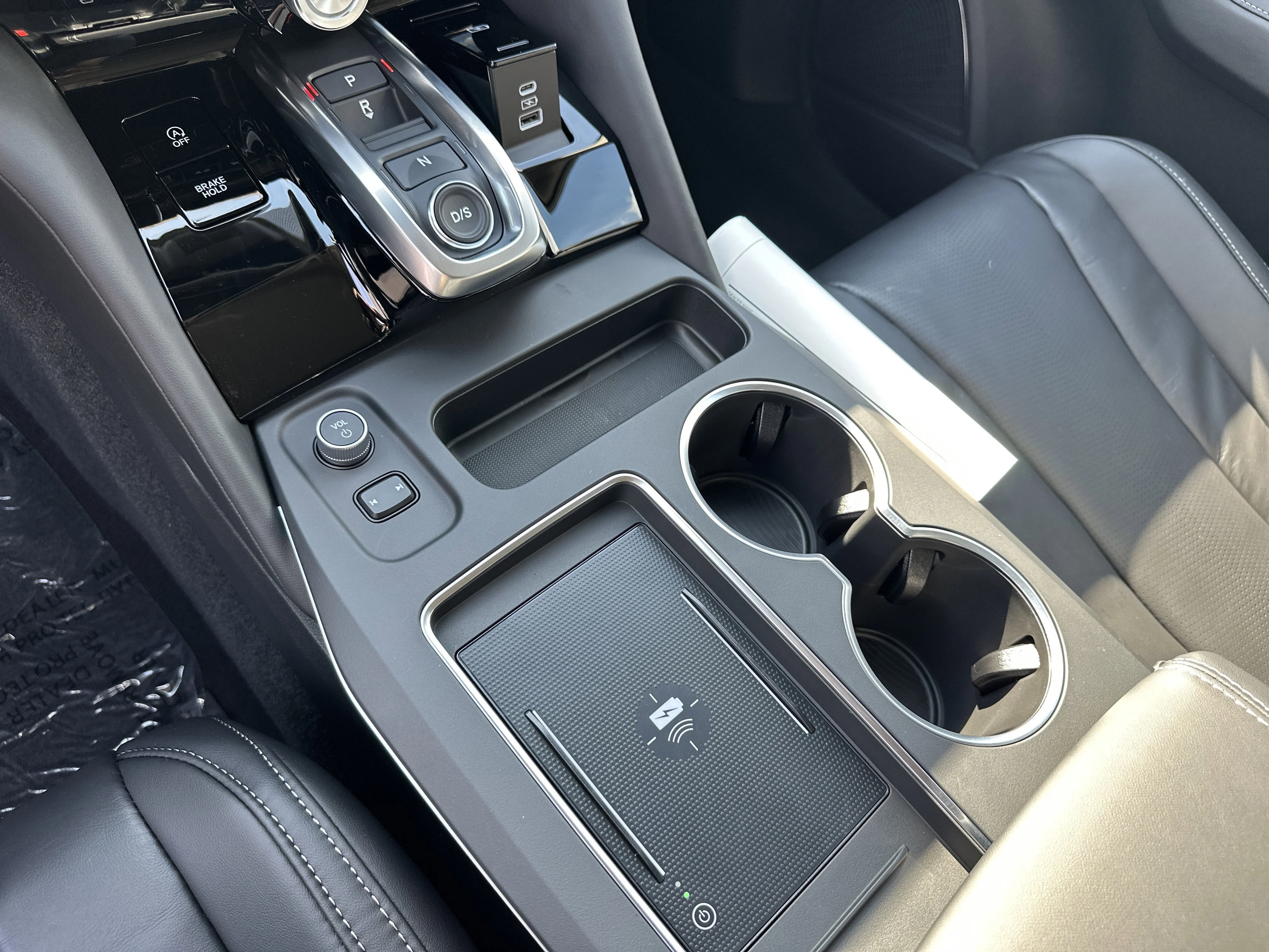 New 2026 Platinum White Pearl Acura w/Technology Package image 25