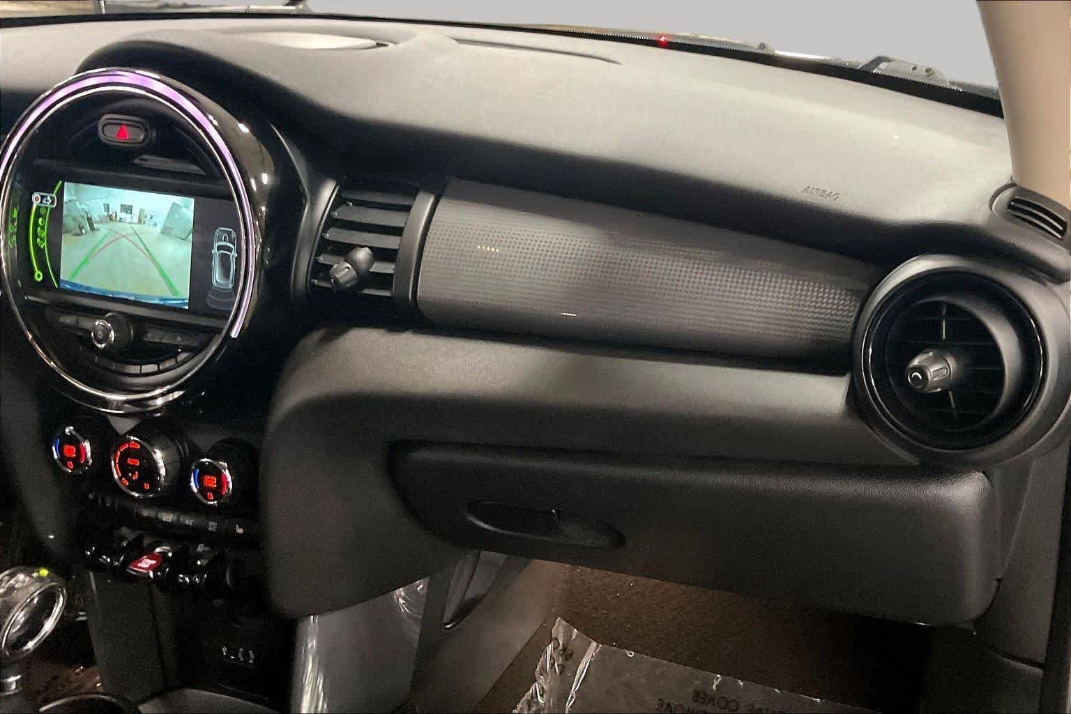 Used 2017 Deep Blue Metallic MINI Cooper image 17
