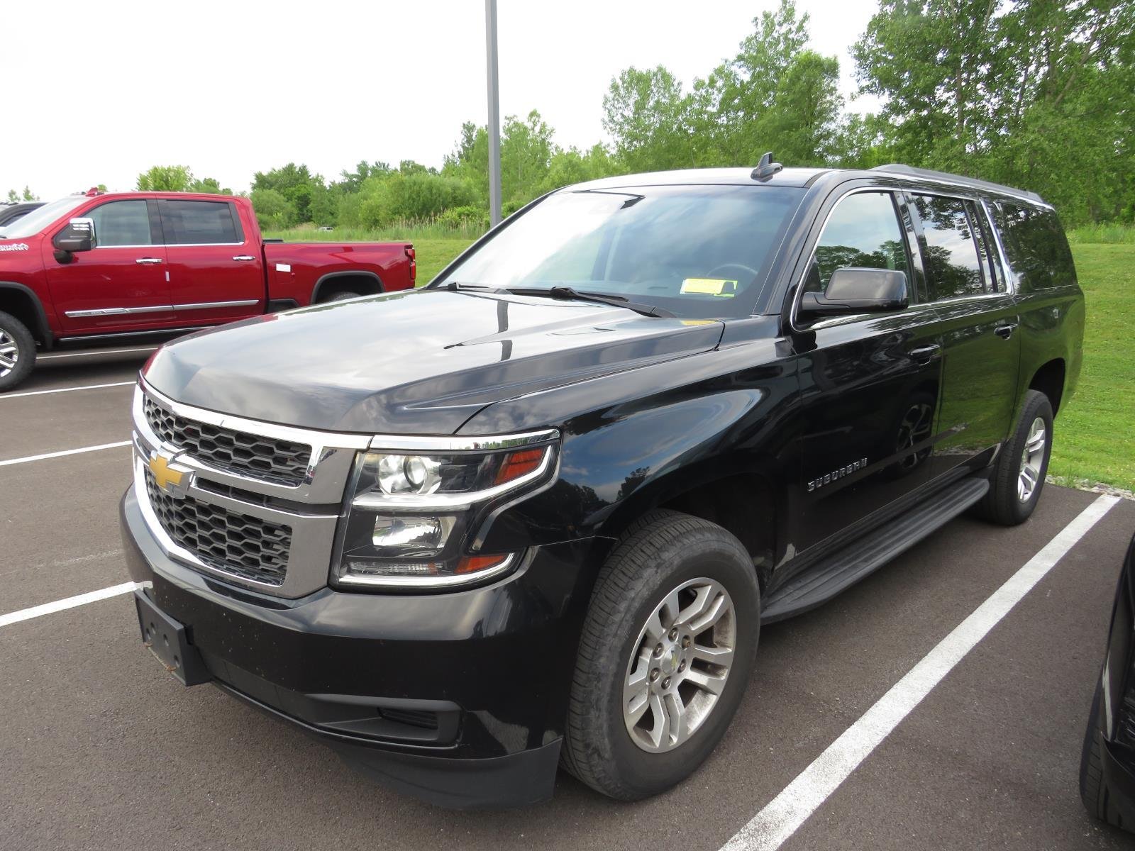 Used 2018  CHEVROLET TRUCK  image 8