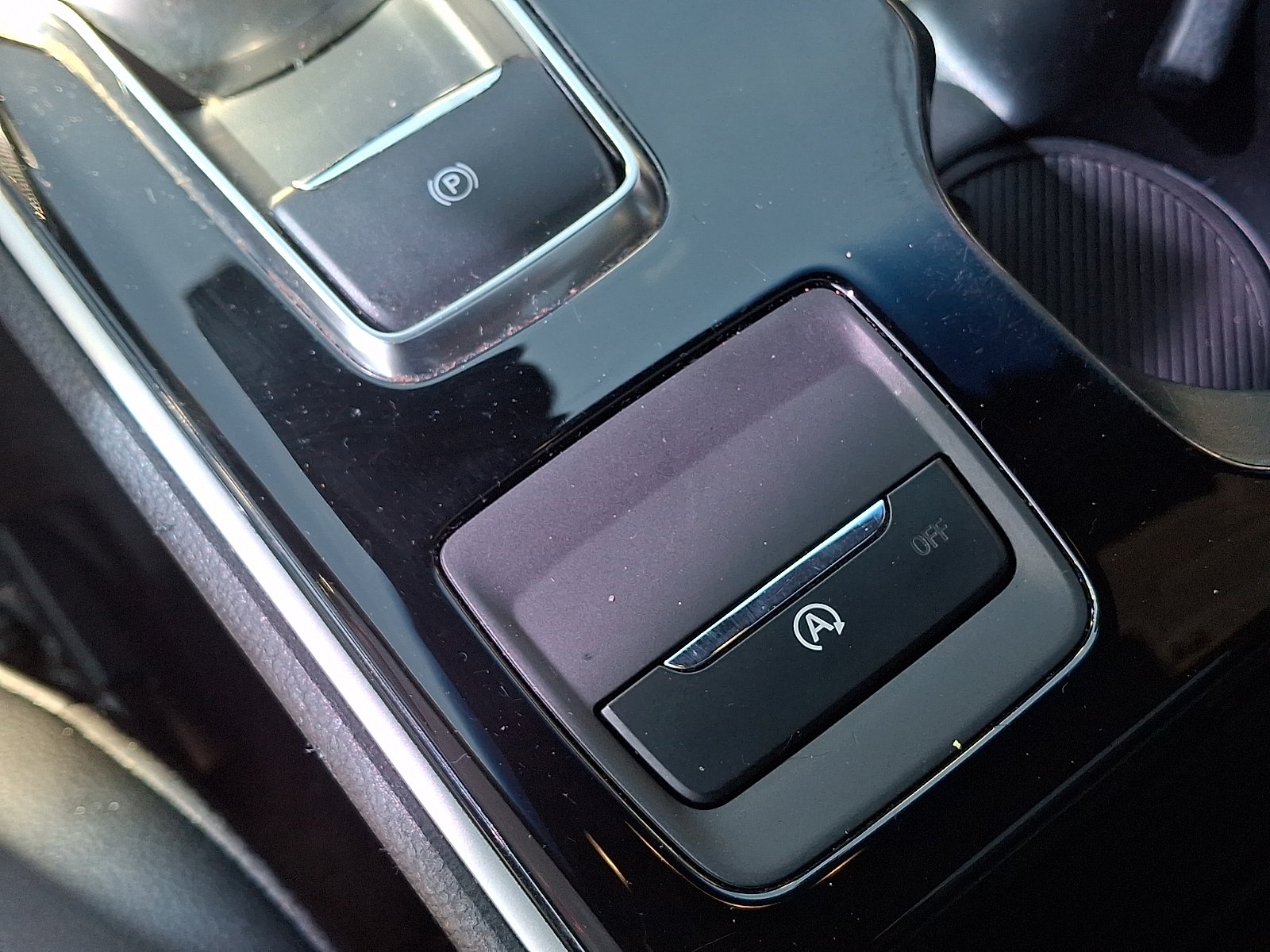 Used 2020 Agate Black - UM Ford ST Line image 26