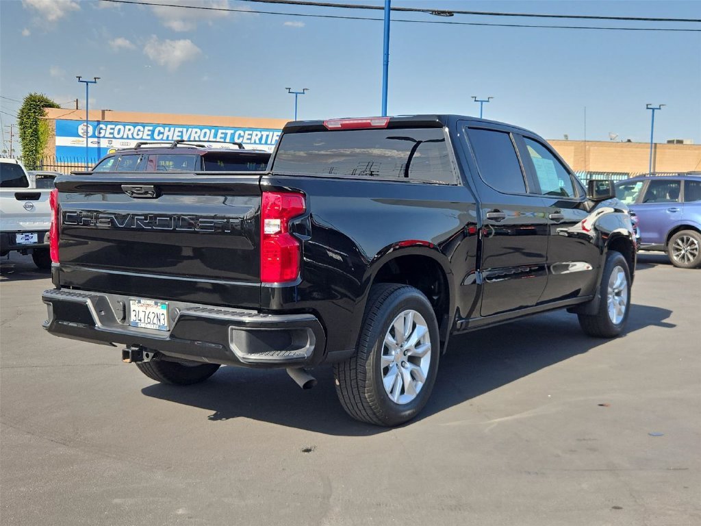 Certified Used 2022 BLACK Chevrolet Custom image 29