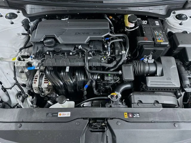 New 2026 Hyundai ELANTRA SEL Sport