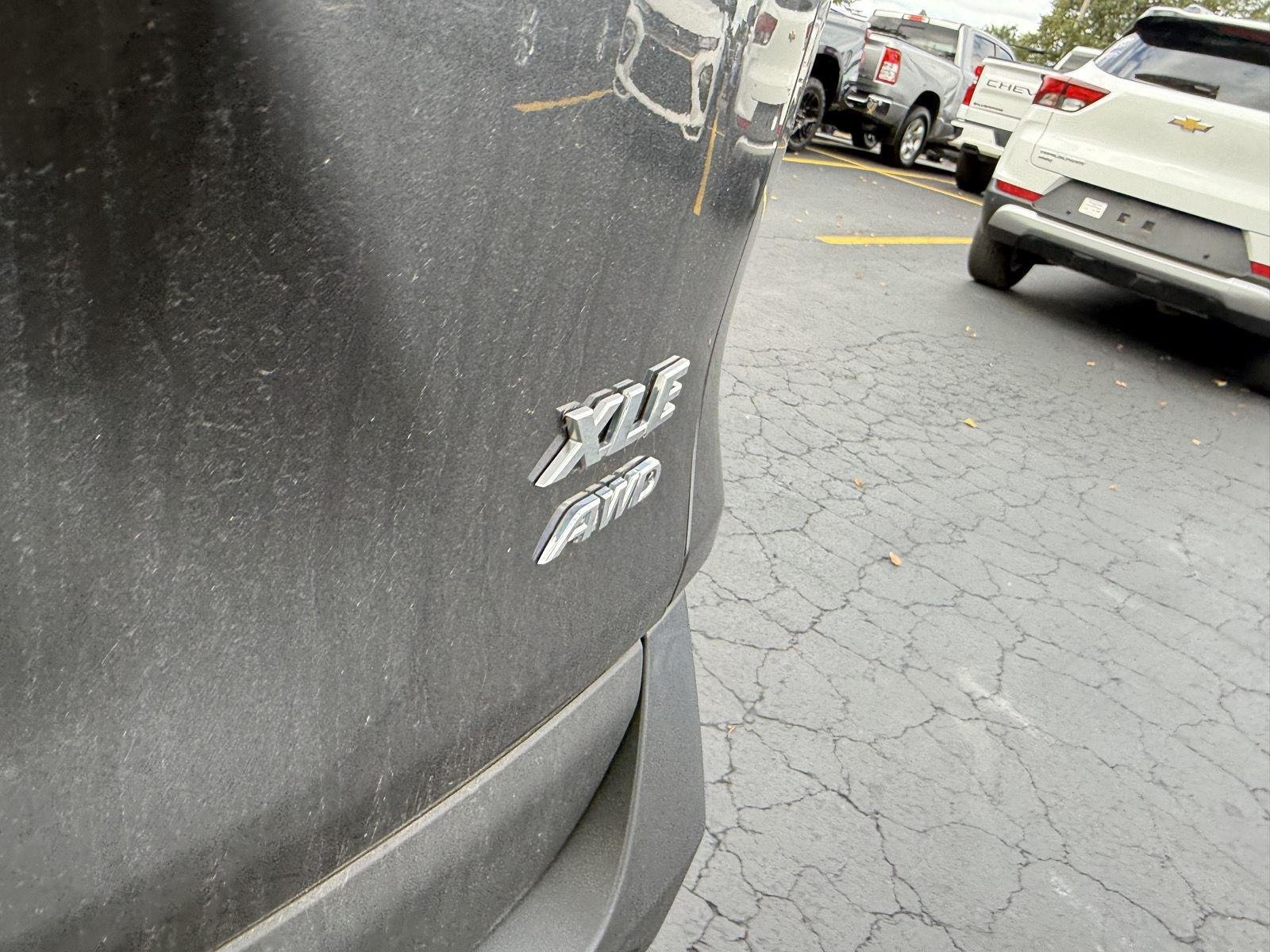 Used 2022 Magnetic Gray Metallic Toyota XLE image 7
