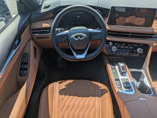 New 2026 2T RAD WHT INFINITI Autograph AWD image 17