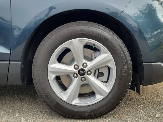 2024 Ford Edge SE - Photo 6