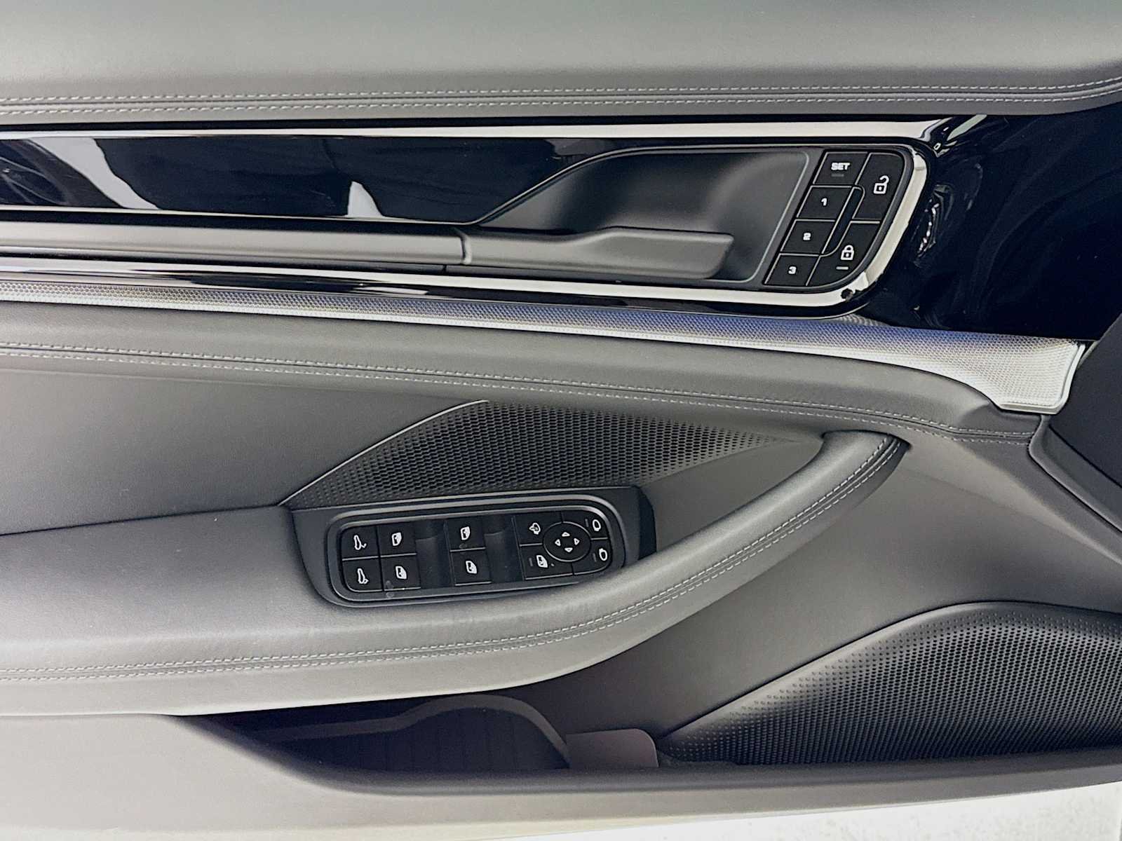 2026 Porsche Panamera Base - Photo 11