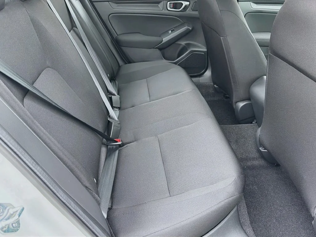 New 2026 Platinum White Pearl Honda LX image 18