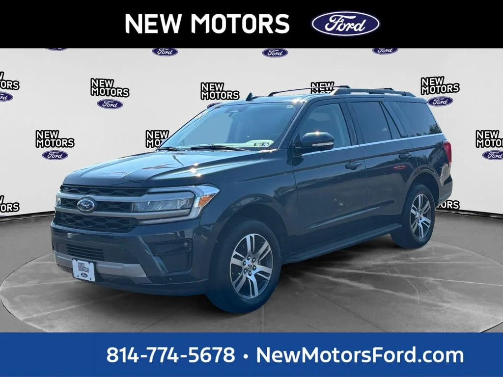 Used 2024 Blue Metallic Ford XLT image 1