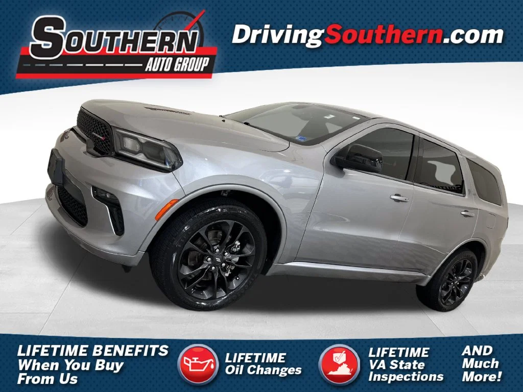 Used 2021 Silver Dodge SXT Plus image 1