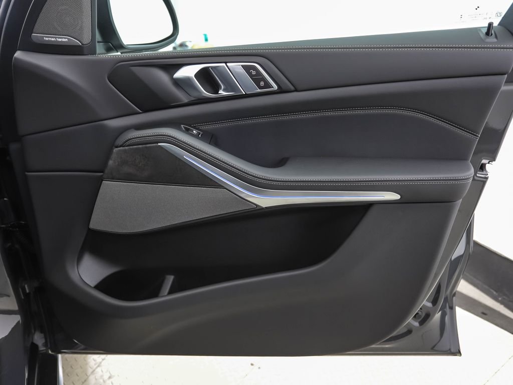 New 2026 Gray Metallic BMW xDrive50e image 29