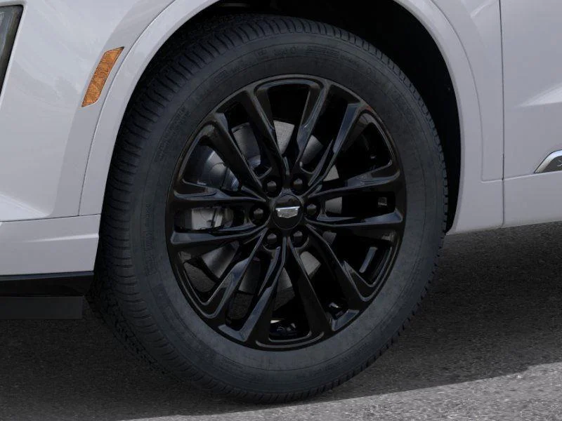 Used 2025  Cadillac Luxury image 9