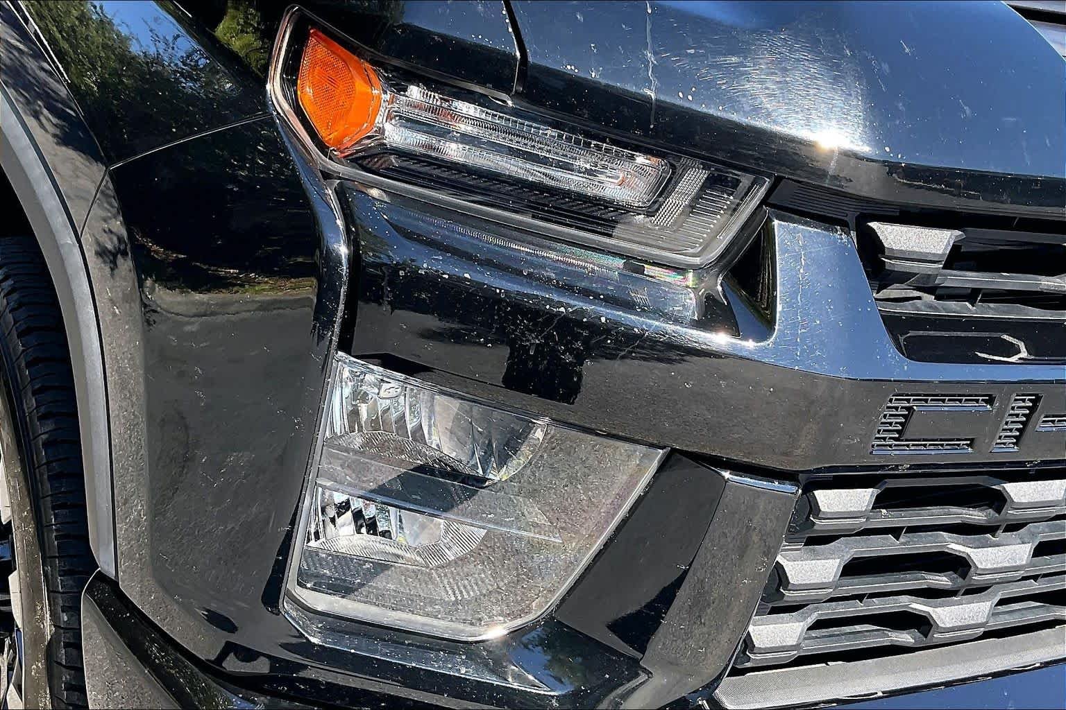 Used 2020 Black Chevrolet Custom image 27