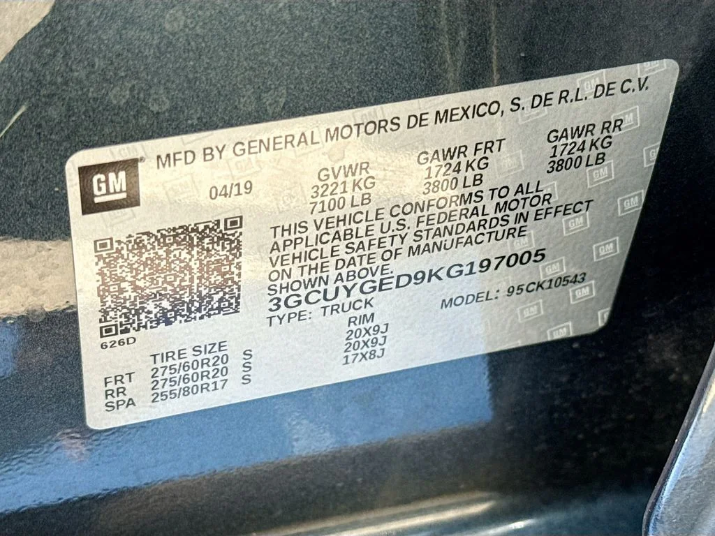 Used 2019 Shadow Gray Metallic Chevrolet LTZ image 32