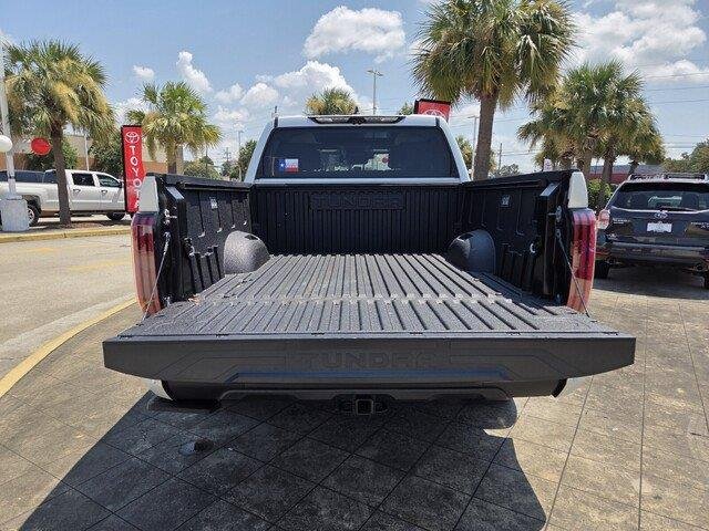 Used 2024 Wind Chill Pearl Toyota Limited HV image 29